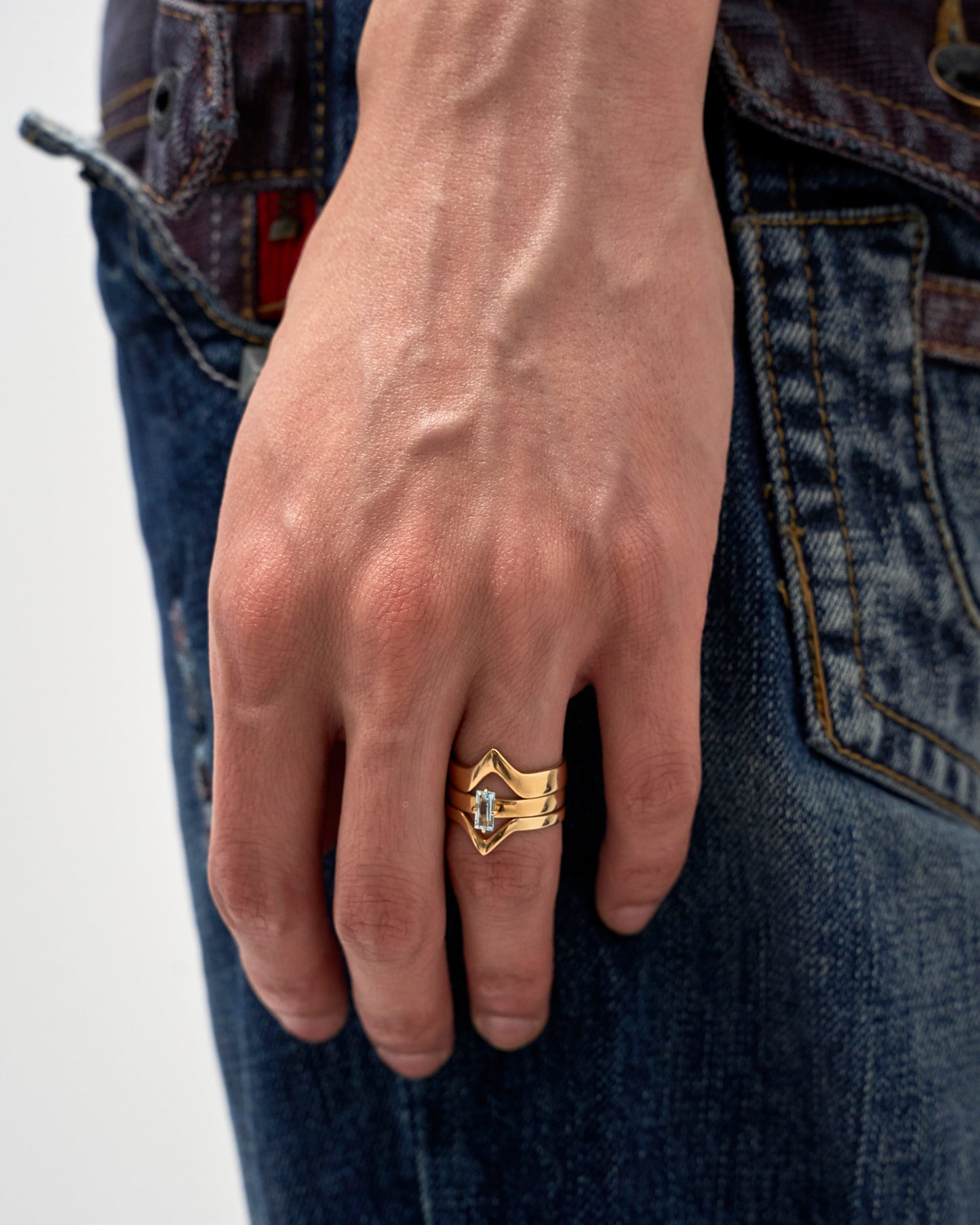 The B ring/ gold